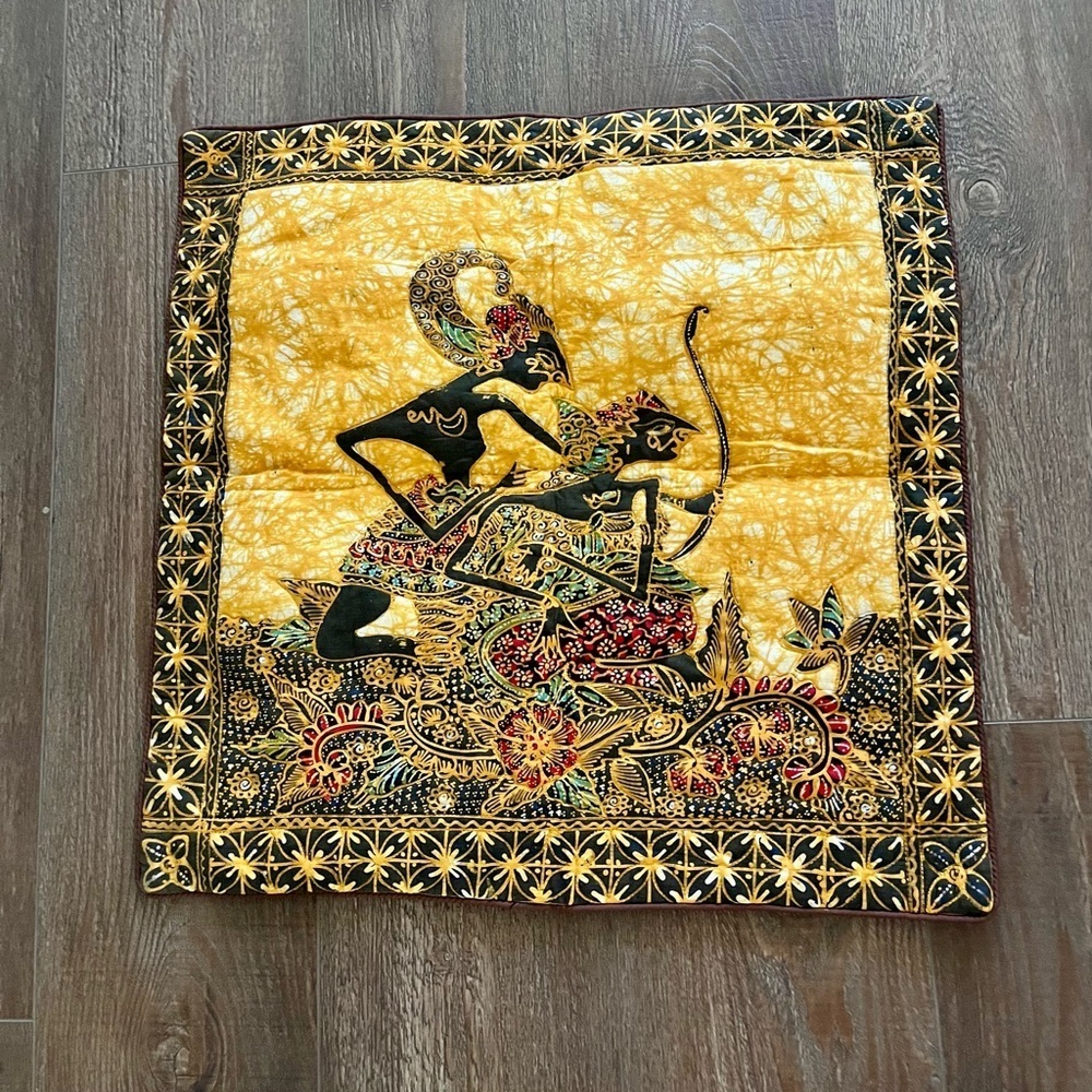 Intricate Yellow and Black Decor pillow cover 25/25 inches